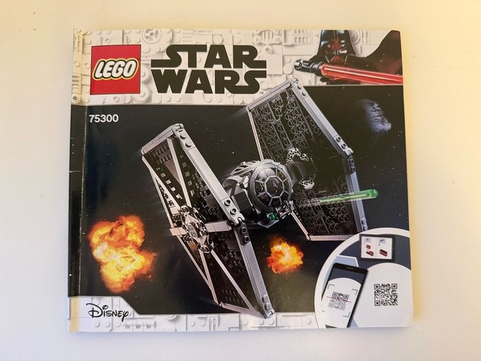 LEGO 75300 Star Wars Imperial TIE Fighter