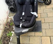 Cybex Rotating Baby Car Seat & Base