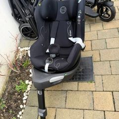 Cybex Rotating Baby Car Seat & Base