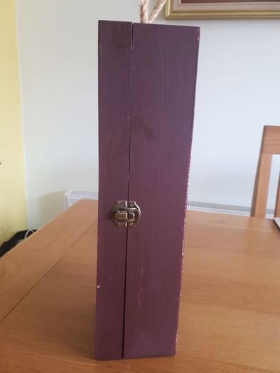 Vintage wood wine box
