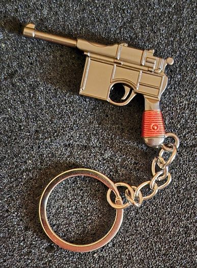 Keyring, firearms, baretta, luger, mauser,sig sauer, colt.