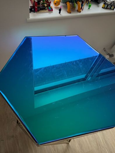 Coffee accent table mirrored
