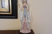 porcelain lady