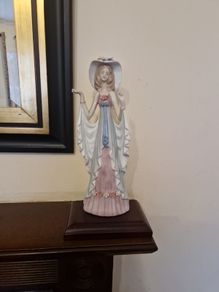 porcelain lady