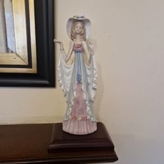 porcelain lady