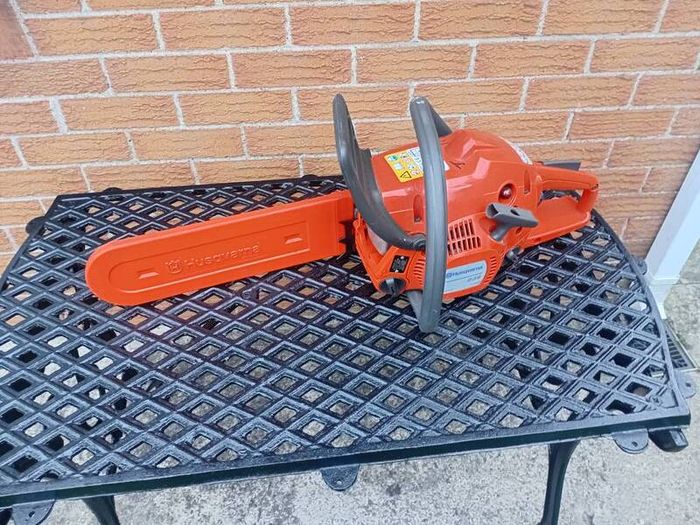 chainsaw