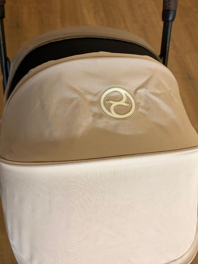 Cybex platinum coya style
