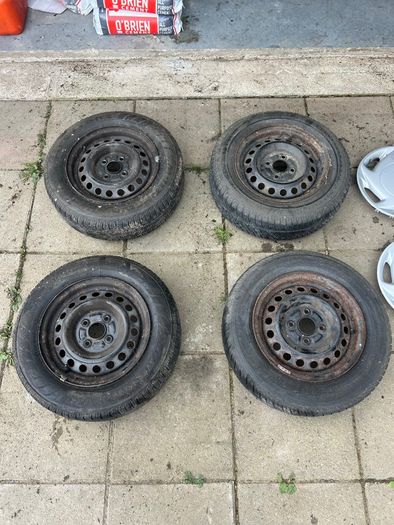 Toyota Starlet CD 13" Steelies and Hubcaps