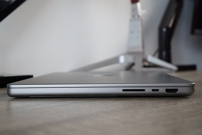 Macbook Pro 14" 2021 M1 Pro | 16GB Ram | 512GB