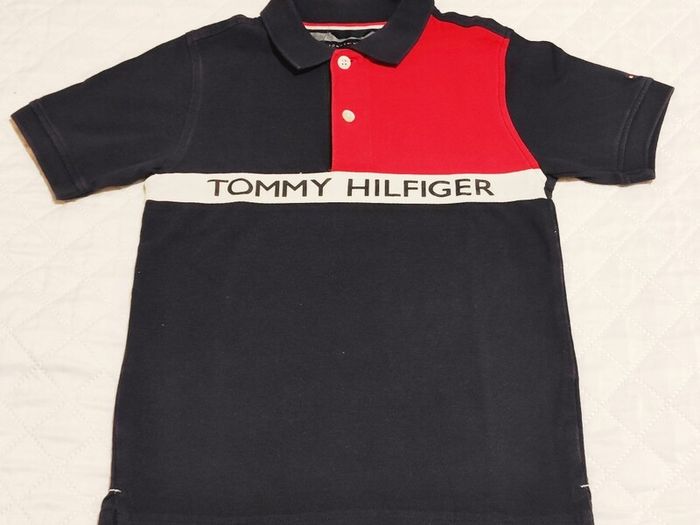 Boy's t-shirt bundle. Age 6