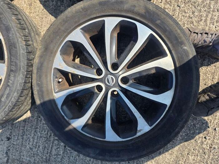 nissan qashqai alloys r18