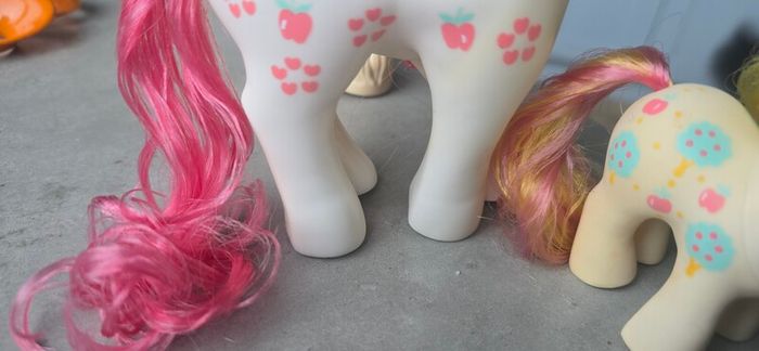 Apple Delight Family Loving Families  Daddy Mammy Sister Daughter HK Hong Kong Version MLP G1 My Little Pony