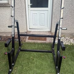 Squat rack
