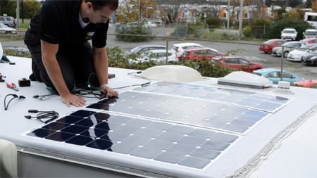 200W Lightweight, flexible Solar panel Kit suitable for campervans and boats with curved roof.