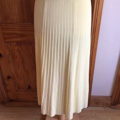 COS Ladies Lemon Pleated Midi skirt M includes postage