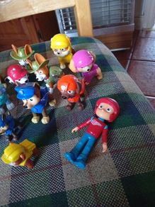 paw patrol figures
