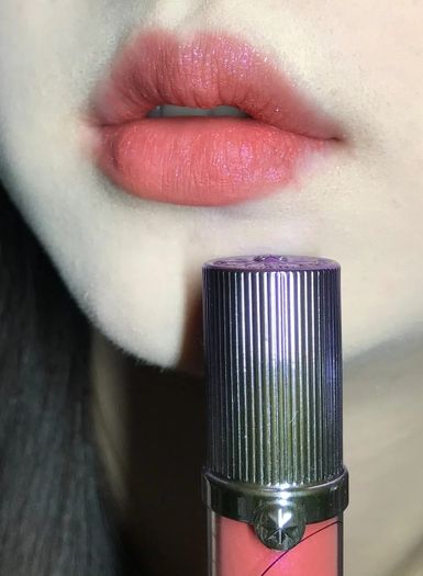 Girlcult C-Beauty Liquid Lipstick in Shade G65 Cold Beauty