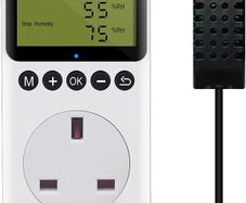 Digital Humidity Controller Plug Socket with Sensor Probe