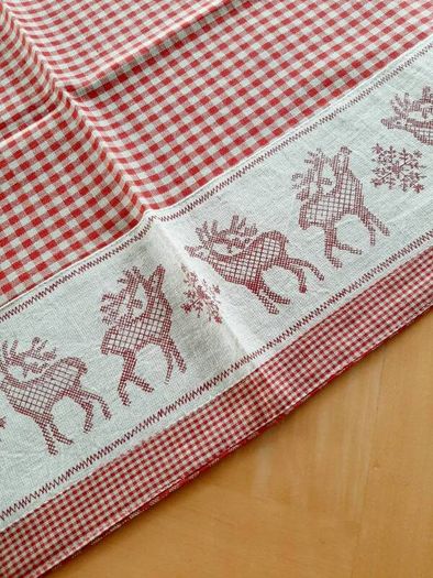 2026 Festive gingham tablecloth 1mt