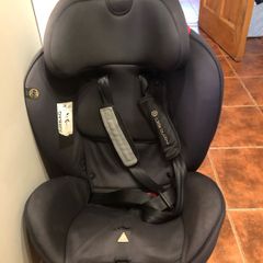 Rotating car seat with isofix