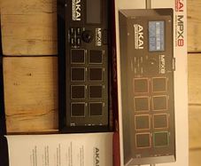 Akai Mpx8