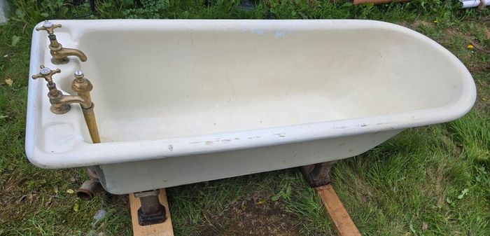 Vintage Cast Iron Bath Tub  Solid Heavy Bath