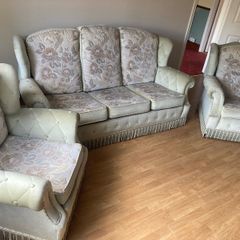 Suite - 3 Piece - Vintage