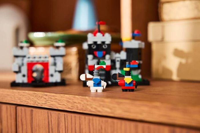 LEGO 40775 Mini Knight's Castle GWP