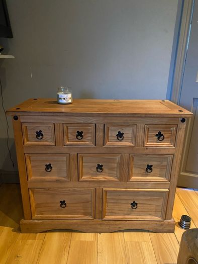 Matching drawer set