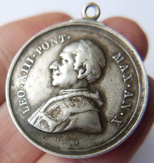 Antique 1888 Papal States Sterling Silver Medal. Pope Leo XIII. 50th Episcopal Preisthood. 11,1g
