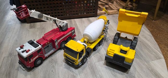 Mixer truck, Fire truck and Dump truck