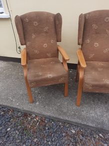 orthopaedic armchairs