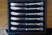 Six silver knives, .925 silver