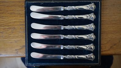 Six silver knives, .925 silver