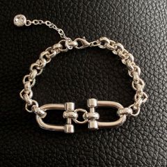Silver Plated Shackle Link Bracelet