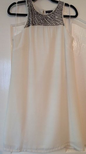 White chiffon Pied a Terre dress