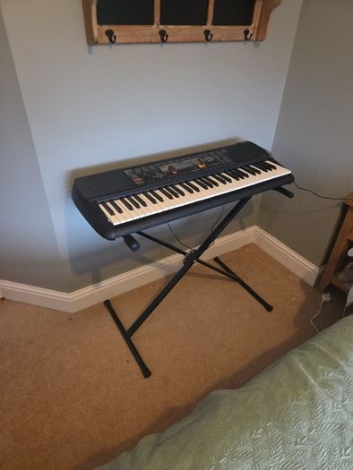 electric keyboard