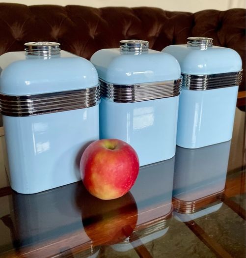3 Swan Retro Enamel Airtight Storage Containers Powder Blue 1 litre