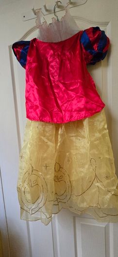SnowWhite costume