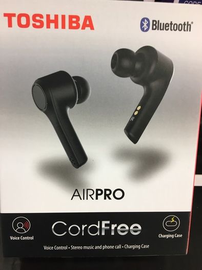Cord free Bluetooth Earbuds with Charging Case