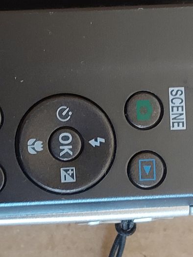 Nikon Coolpix S3600, 8 x wide Zoom, 20.1 Megapixels,  working great, battery is charged but does not come with charger, no memory card, very good condition