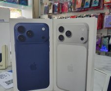 Iphone 17 pro max 256gb Brand new sealed pack Unlock sim free 12 months warranty Shop collection and shop receipt