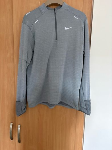 Nike Therma Fit