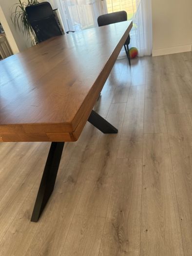 SOLID OAK dining table