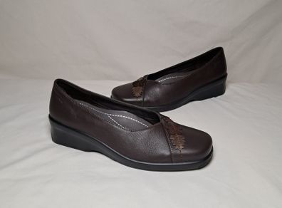 hotter brown leather flats size 3 eu 36 in like new condition
