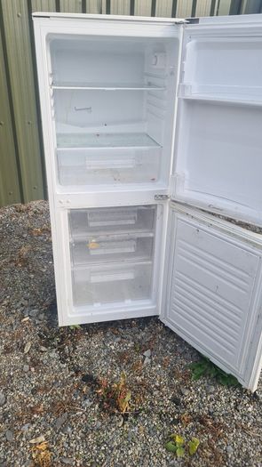 Fridge/ Freezer