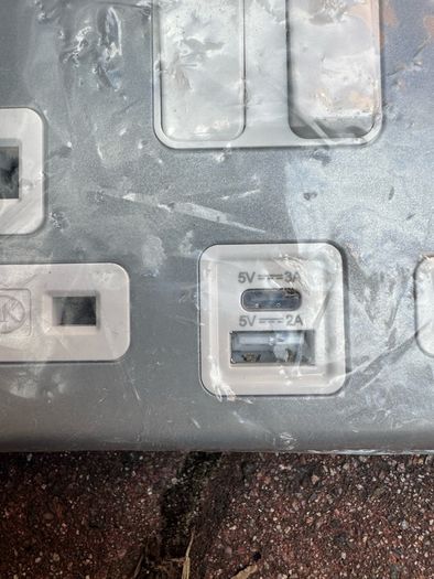 Mk Metal Clad Double Socket with USB A&A