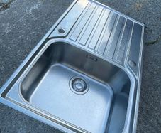 Stainless sink