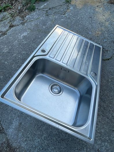 Stainless sink