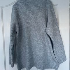 Ladies Wallis Jumper (Size 10-12)